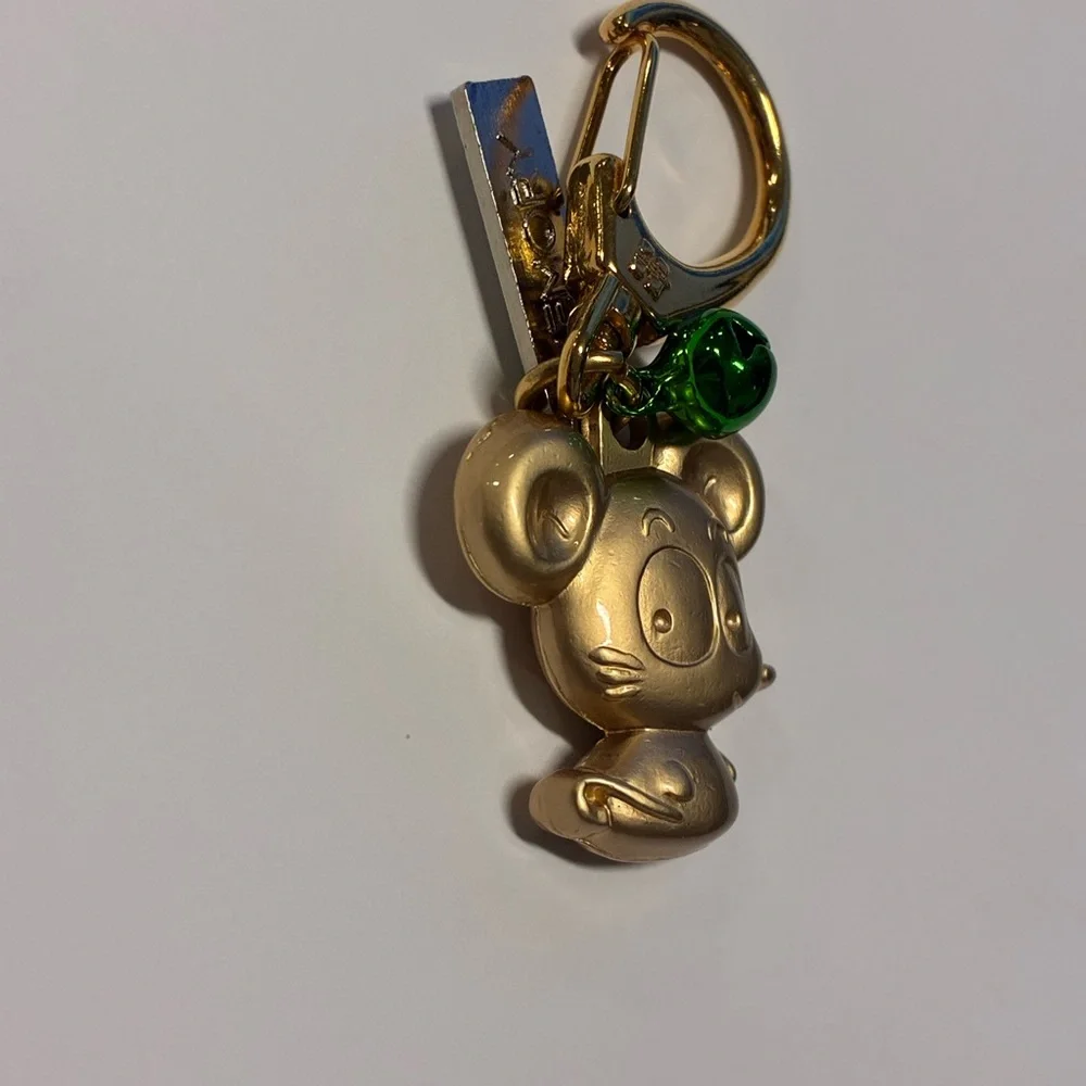 Gold Mouse Keychain with Green Accent - Picture 3 of 5